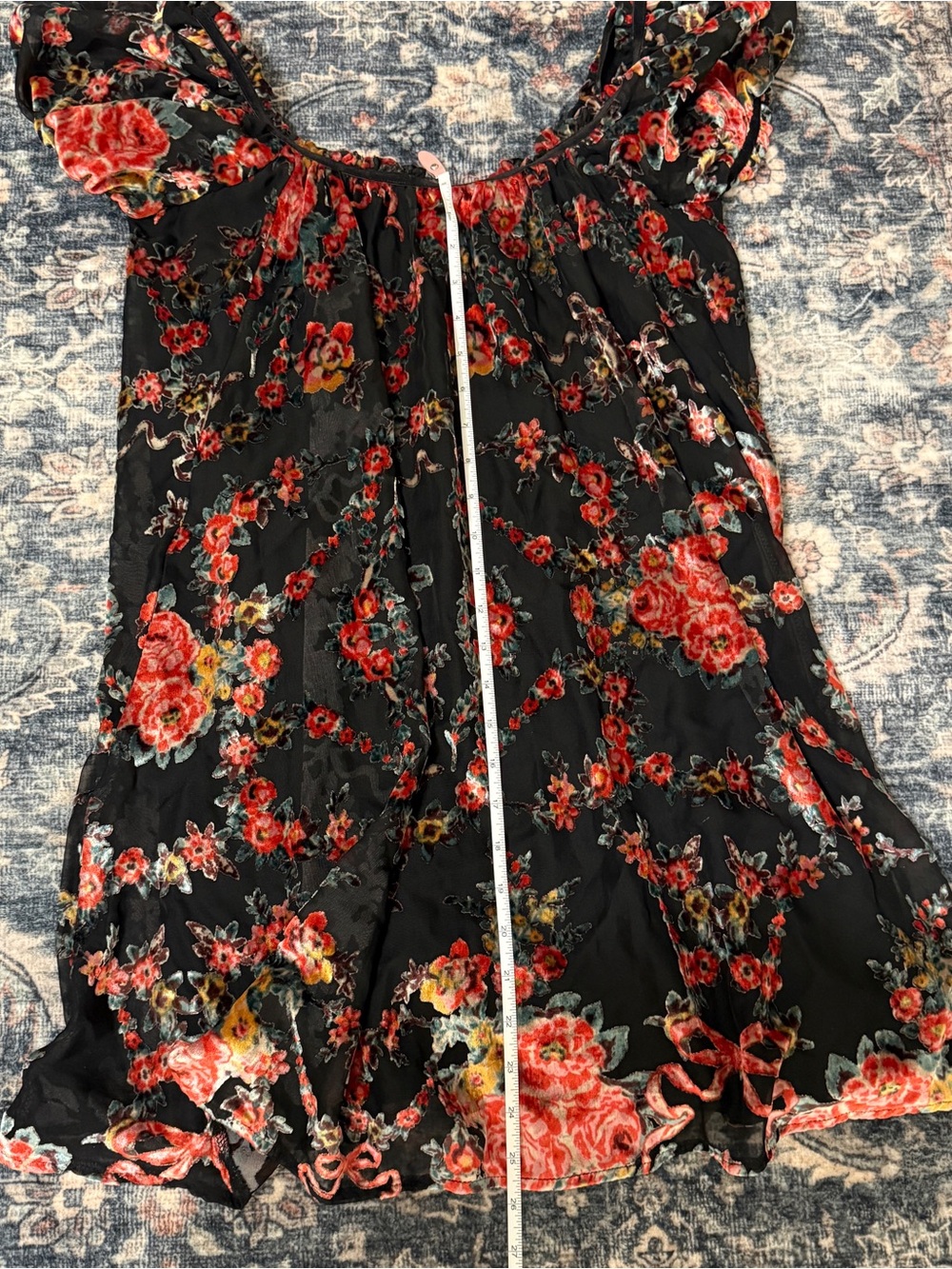 🦋 Free People| EUC Beautiful Blooms Velvet Floral Mini Dress Black S - Picture 7 of 9